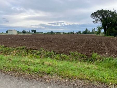 très beau terrain à bâtir