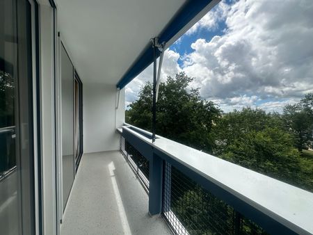 magnifique t3 avec balcon 64 m2