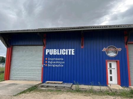 local industriel 180 m²