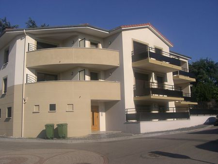 appartement t4 88 m2 et terrasse 62m2