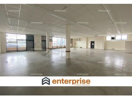 local commercial 486 m²
