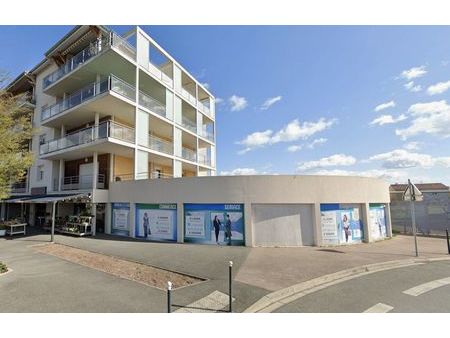 local commercial 333 m² le coteau