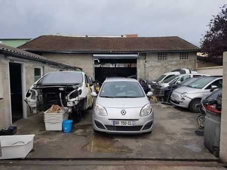 droit au bail local d’activité (actuellement garage automobile)