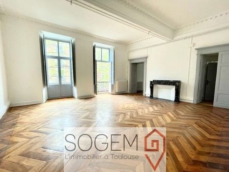 local commercial 158 m²