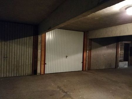 box garage parking sécurisé limoges