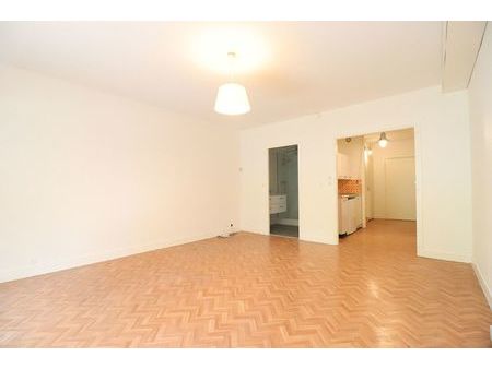 appartement 1 pièce 39 m²