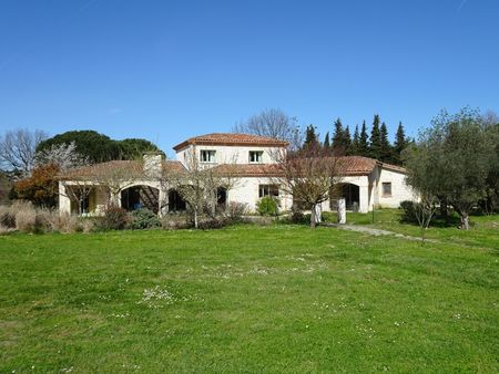 villa provençale 238 m² avec t2