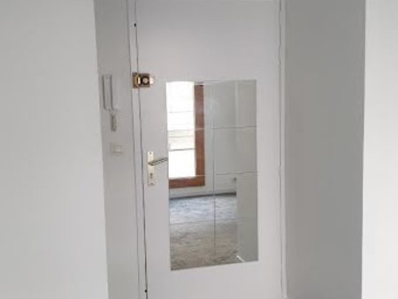 location appartement 1 pièce 25 m²