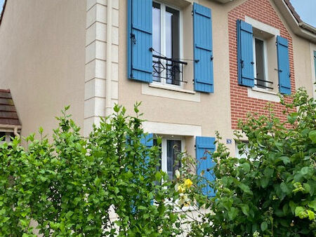 maison 4 pièces  81m² 426