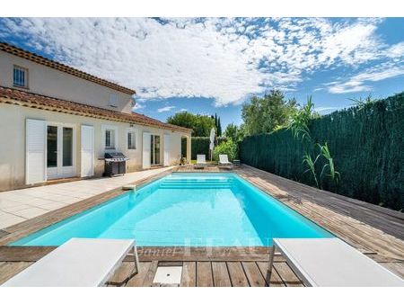 vente maison 6 pièces 181m2 saint-cyr-sur-mer (83270) - 1190000 € - surface privée