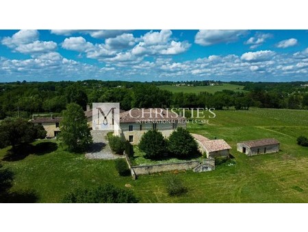 for sale remarkable property in one piece  30 min from bordeaux  tabanac  aq 33550 vineyar