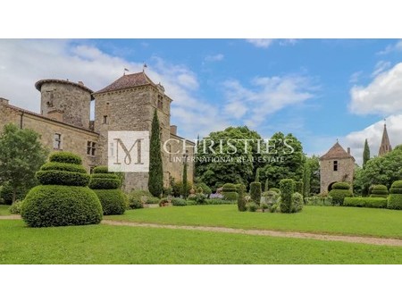 chateau gascon from 1280 situated between bordeaux & toulouse    aq 47600 chateau for sale