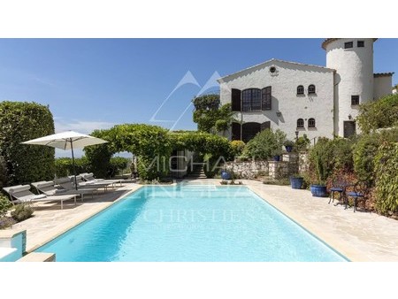 close to saint-paul-de-vence - beautiful provencal style property with panoramic sea views