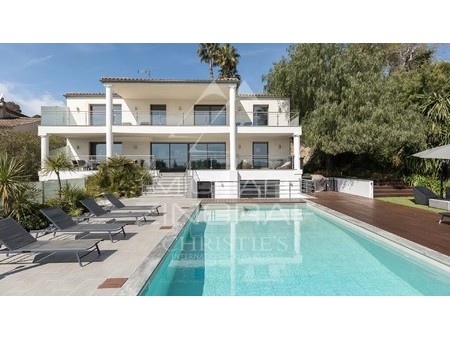 antibes - gated domain - contemporary villa  antibes  pr 06600 villa/townhouse for sale