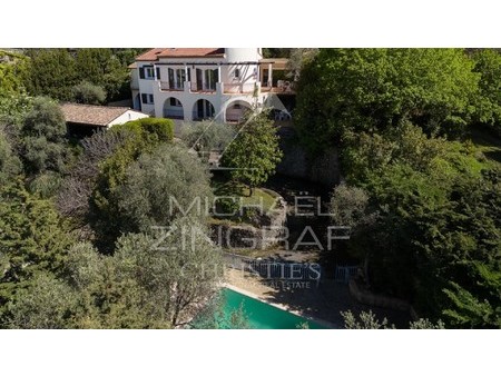 architect-designed villa in a dominant position    06130 villa/townhouse for sale