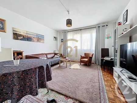 appartement f3 à vendre - 3 pièces - 70 m2 - belfort - 90 - franche-comte