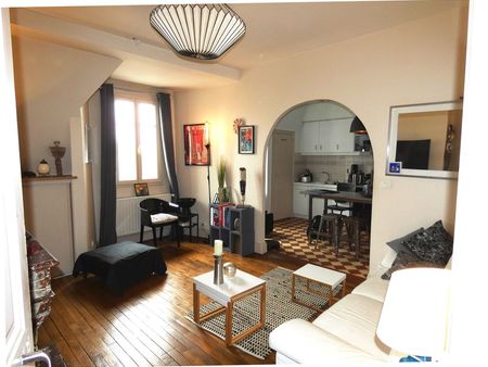 appartement f3  2 chambres sh: 72 m² + 1pièce 7 m²