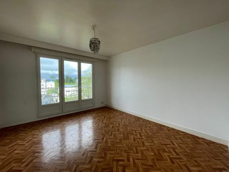 location appartement  48.67 m² t-2 à quimper  530 €