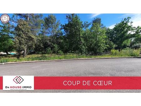 vente terrain 1004 m²