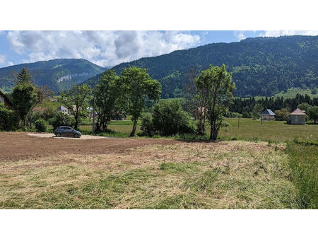 a vendre terrain constructible 1200 m² à saint pierre de chartreuse | capifrance