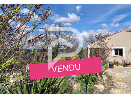 villa type4 de 135m2 au calme avec vue dominante sur 2000m2 de terrain - esparron