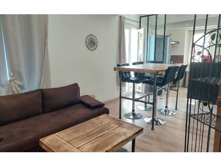 location appartement  m² t-2 à barjols  550 €