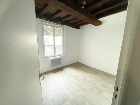 location appartement  m² t-2 à laon  460 €