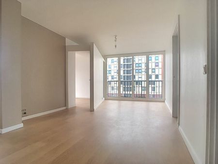 location appartement  m² t-3 à lille  1 227 €