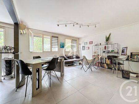 appartement f2 à vendre - 2 pièces - 49 81 m2 - les lilas - 93 - ile-de-france
