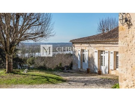 bordeaux right bank  stone house with view  cambes  aq 33880 sale villa/townhouse