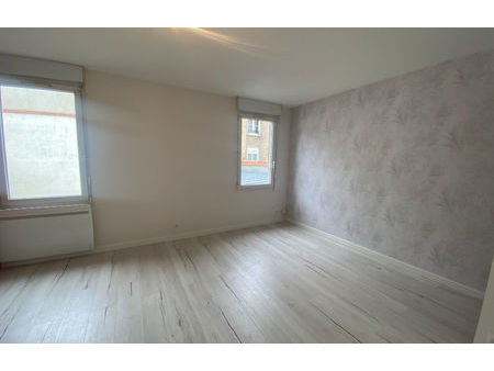 location appartement 1 pièce 20 m² reims (51100)