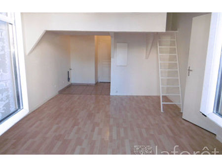 location appartement 1 pièce 25 m² tarbes (65000)