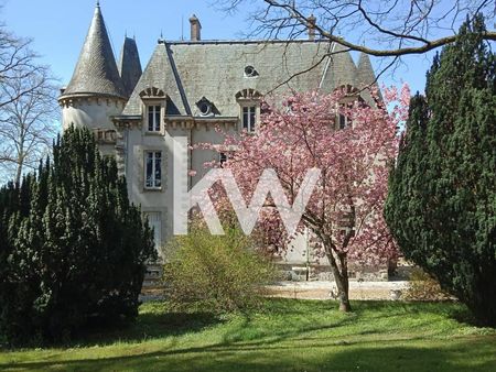 château f22 (848 m²) à vendre à saint leonard de noblat