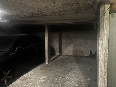 vente parking/garage/box 13 m²