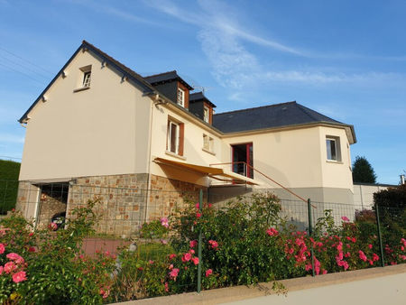 maison de 6 pièces avec 3 chambres à vendre à juvigny val d'andaine