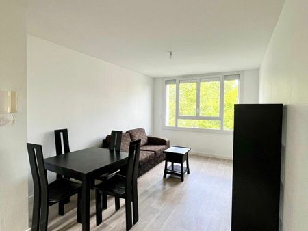 location appartement  m² t-3 à mérignac  1 120 €