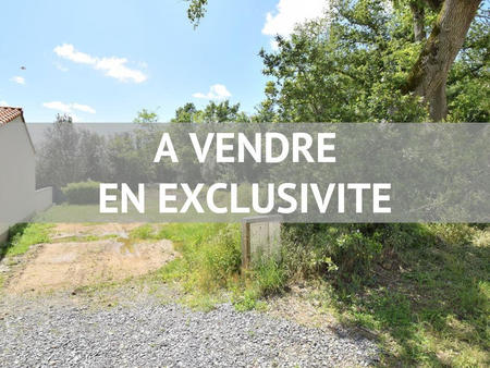 vente terrain à saint-philbert-de-bouaine (85660) : à vendre / saint-philbert-de-bouaine