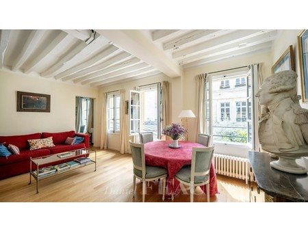 paris 4th district – an ideal pied a terre  paris  pa 75004 sale residence/apartment