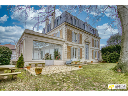 versailles clagny glatigny - triplex "esprit maison" 238 m² habitables avec jardin privati