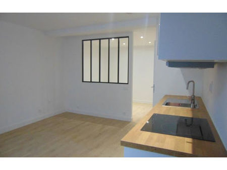 location appartement 1 pièce 30 m² agde (34300)