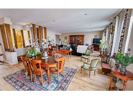 appartement saint-quentin 321.47 m² t-5 à vendre  369 900 €