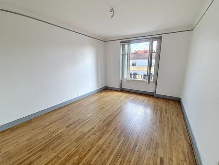 location appartement  m² t-1 à nancy  570 €