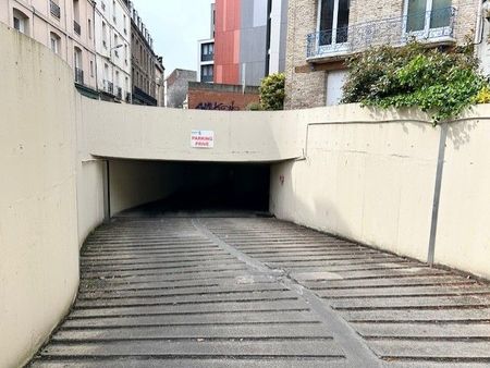 dieppe  place de stationnement dans parking souterrain