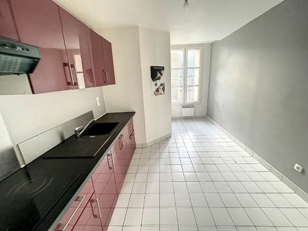 location appartement  m² t-2 à romorantin-lanthenay  510 €