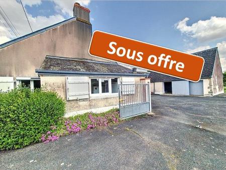 maison avec dépendances sur terrain de 952 m²