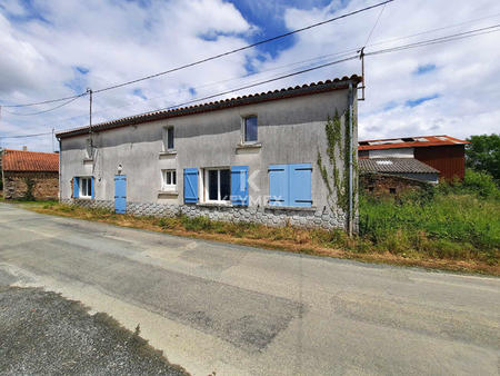 vente maison à bournezeau (85480) : à vendre / 136m² bournezeau