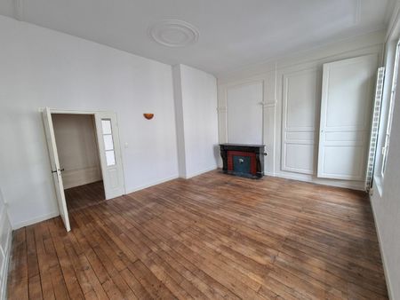 location appartement  103 m² t-4 à limoges  660 €