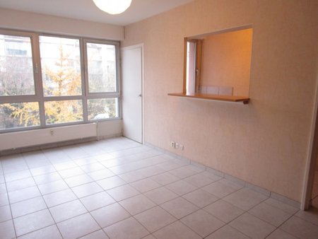 à louer appartement 25 66 m² – 400 € |longeville-lès-metz