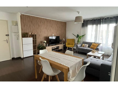 location appartement 3 pièces 66 m² reims (51100)