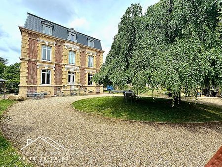 vente maison 8 pièces 214 m²